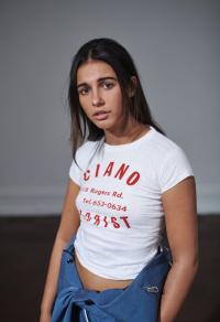 Naomi Scott 1021