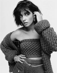 Naomi Scott 1106