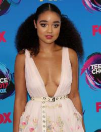 Aisha Dee 1022