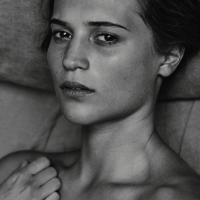 Alicia Vikander 1002