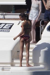 Alicia Vikander 1096