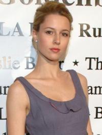 Alona Tal 1012