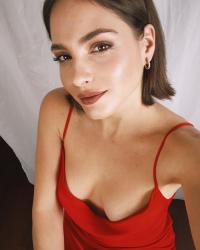 Andrea Duro 1285