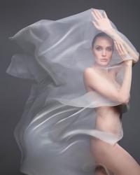 Angelina Jolie 1055