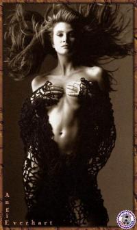 Angie Everhart 1004