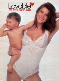 Angie Everhart 1007