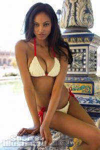 Ariel Meredith 1159