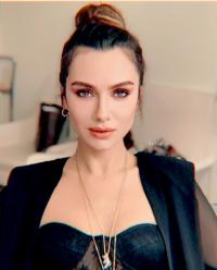 Birce Akalay 1036