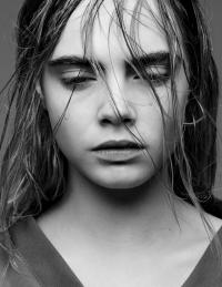 Cara Delevingne 1570