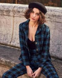 Claire Chust 1070