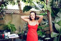 Elisabeth Moss 1042