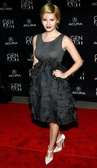 Elisha Cuthbert 1012