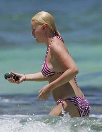 Elisha Cuthbert 1150