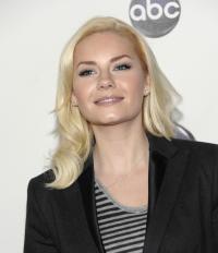 Elisha Cuthbert 1186