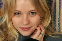 Emilie de Ravin 1126