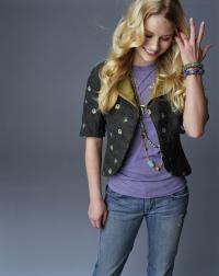 Emilie de Ravin 1192