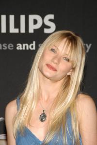 Emilie de Ravin 1234