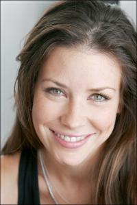 Evangeline Lilly 1276
