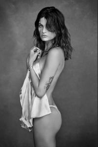 Isabeli Fontana 1719