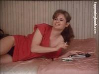 Jennifer Jason Leigh 1003