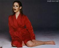 Jennifer Jason Leigh 1028