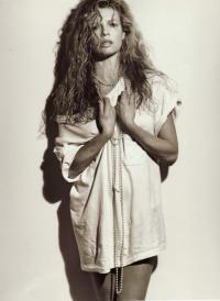 Kim Basinger 1035