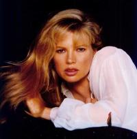 Kim Basinger 1053