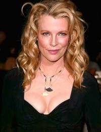 Kim Basinger 1140