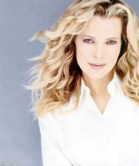 Kim Basinger 1168