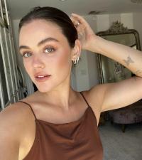 Lucy Hale 1105