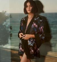 Lucy Hale 1238