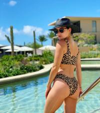 Lucy Hale 1292