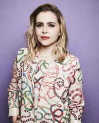 Mae Whitman 1000