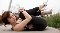 Mae Whitman 1101