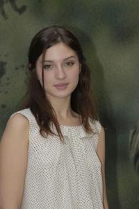 María Valverde 1081
