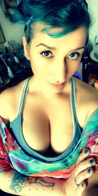 Milana Vayntrub 1075