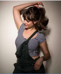 Milana Vayntrub 1121