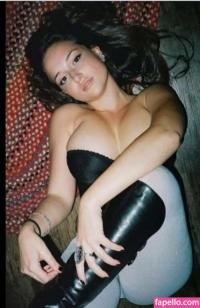 Milana Vayntrub 1131