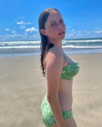 Natasha Cubría 1066