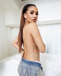 Paige Hurd 1086