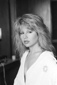Pia Zadora 1035