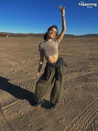 Rachel Zegler 1051