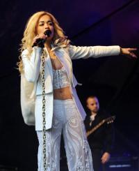 Rita Ora 2836