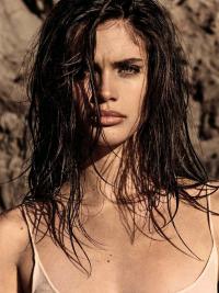 Sara Sampaio 2278