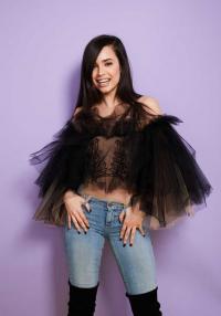 Sofia Carson 1066