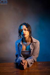 Taylor Russell 1075