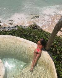 Vanessa Morgan 1059